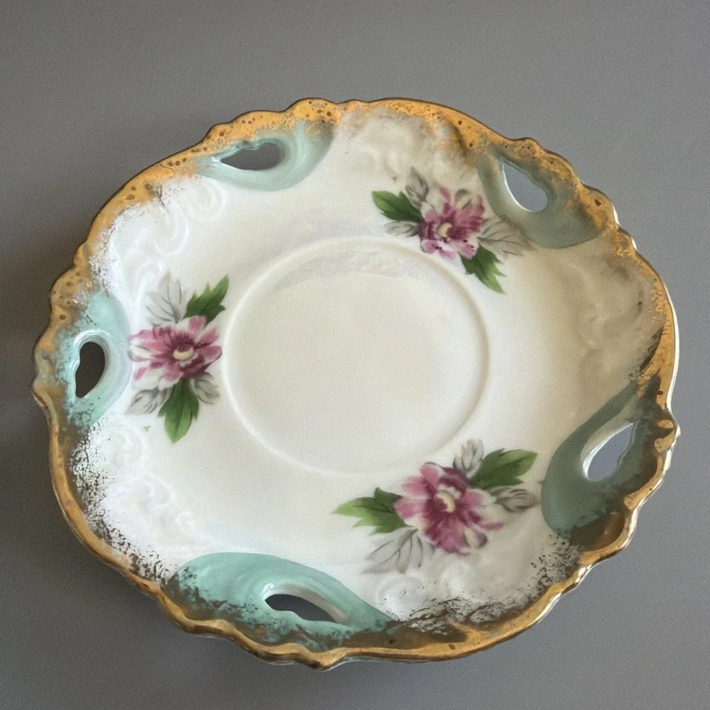 VTG Mid Century Tea Cup Saucer Sterling China Iridescent Floral Gold Tri Footed